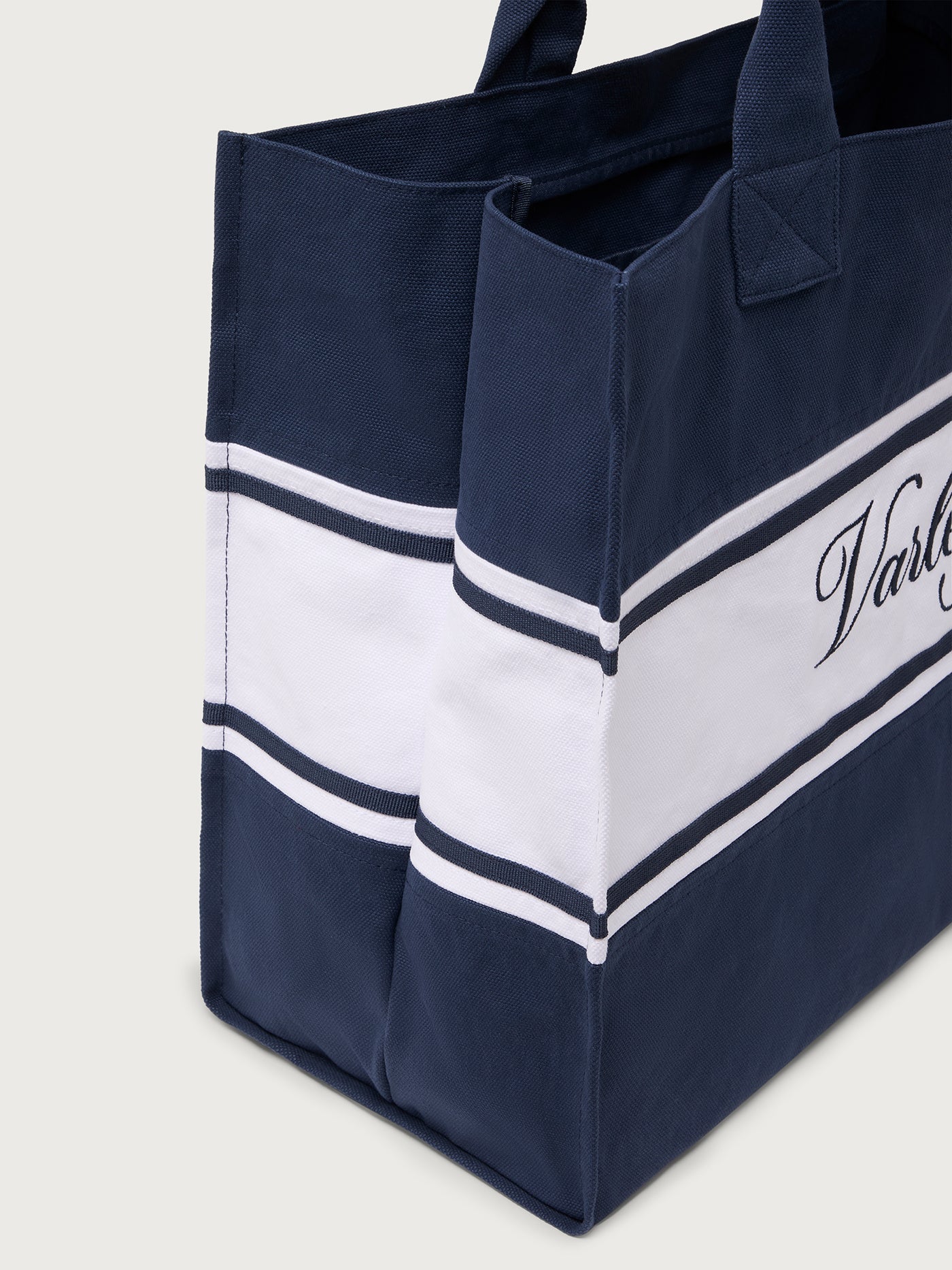 Foeburn Market Tote Bag