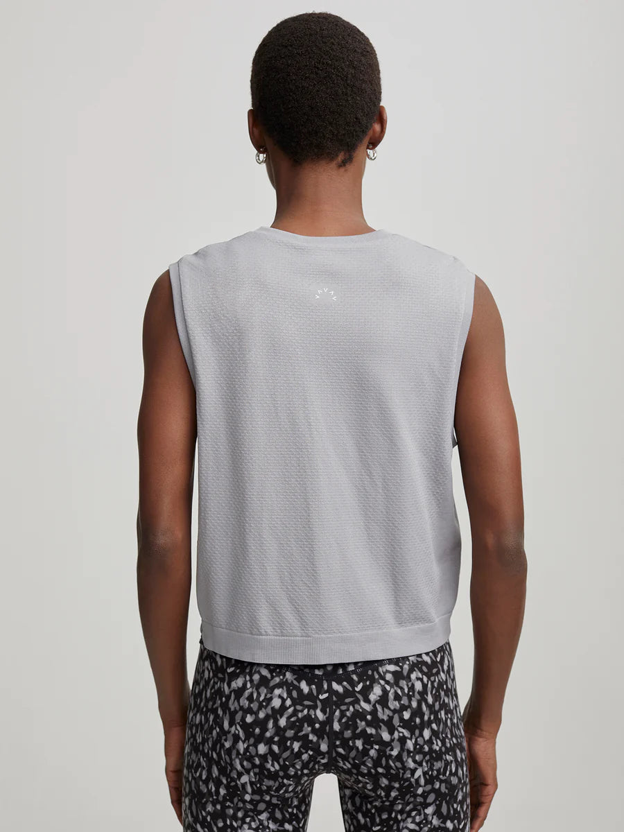 Page Seamless Crop Tank